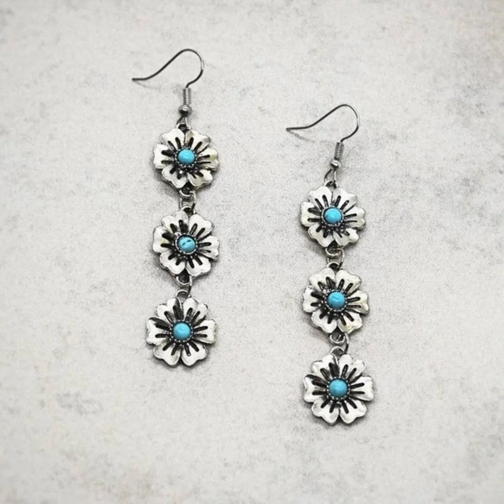 Silver Flower Dangle Earrings